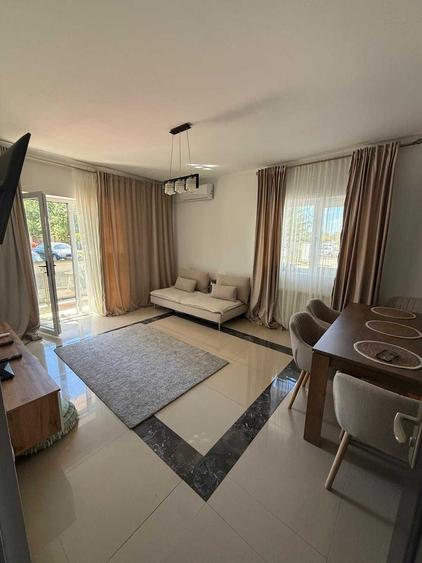Apartament cu 3 camere decomandat în Prelungirea Ghencea