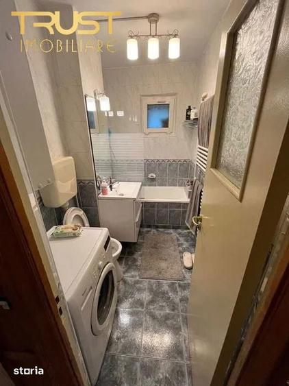 Apartament cu 3 camere decomandat în Valea Cetății