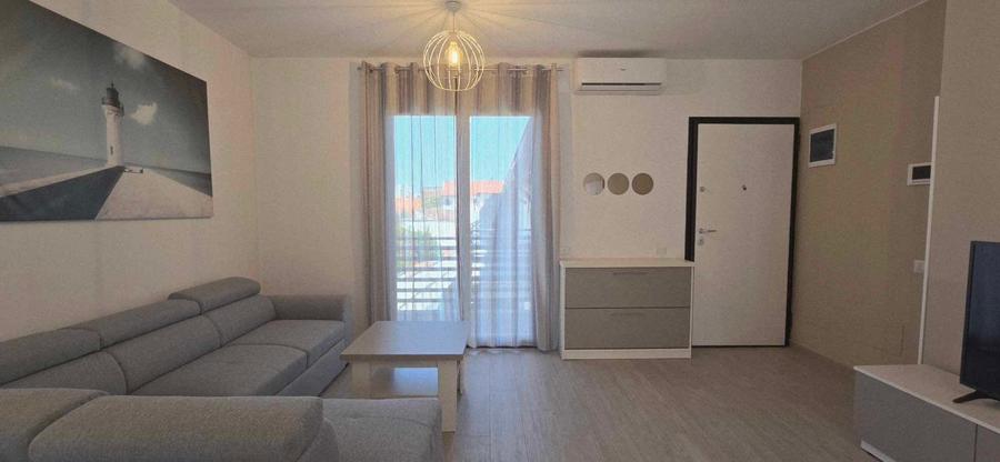 Apartament cu 3 camere nedecomandat în Central