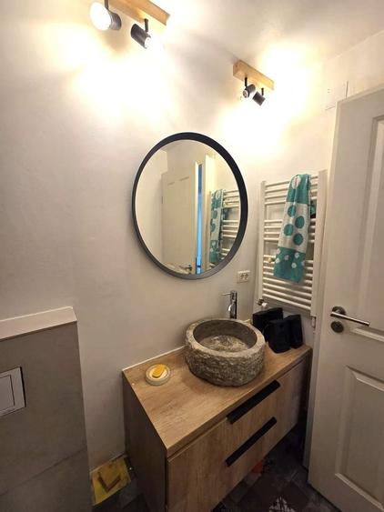 Apartament cu 2 camere decomandat, mobilat în Vitan Mall