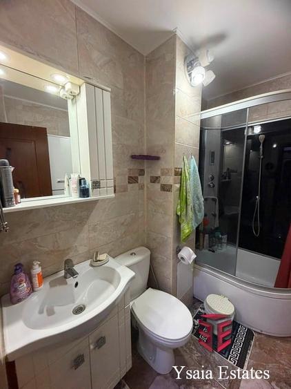 INEL 2 - EXCLUSIVITATE LA VANZARE - 3 CAMERE SEMI CONFORT MAXIM - GAZE - PARCARE - 5