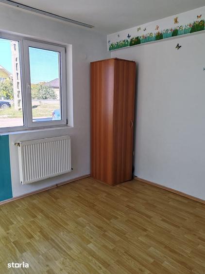 Apartament cu 3 camere în Unirea