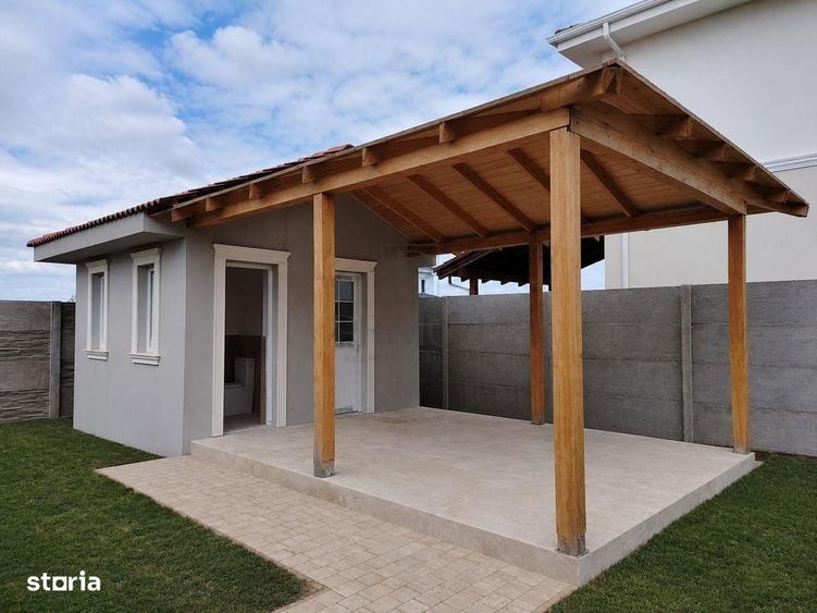 Casă cu 4 camere în Moșnița Veche
