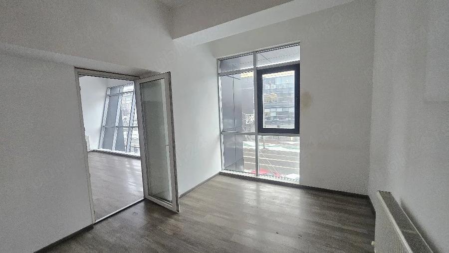 Spațiu comercial, de 450 mp, în Central