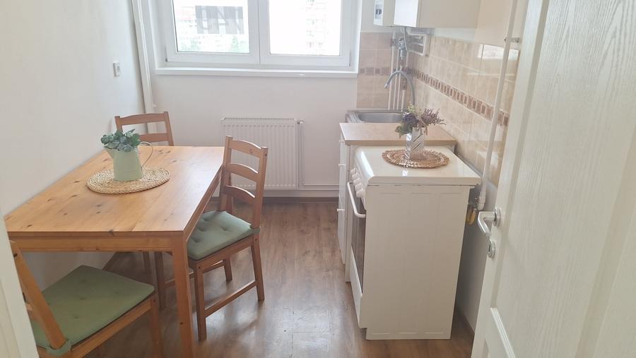 Vand apartament 2 camere in Gemenii - 2