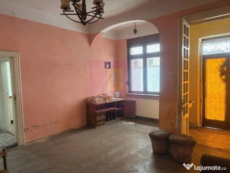 Casă cu 3 camere cu Teren 210 Mp în Floreasca