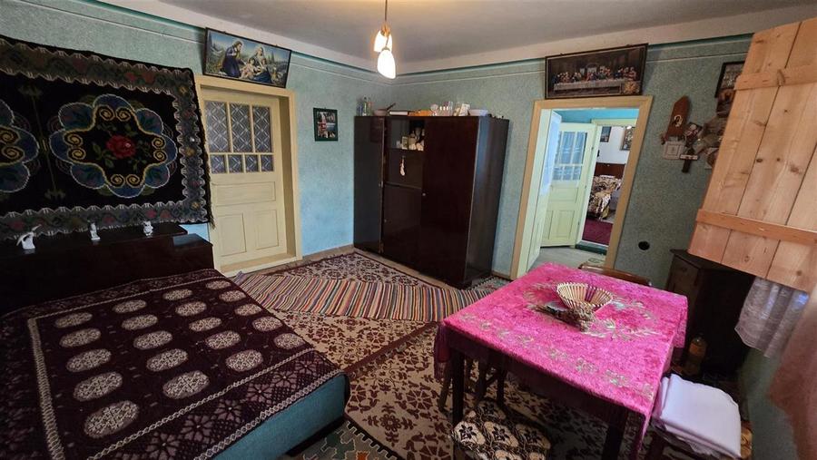 Casă individuală cu 3 camere cu Teren 5689 Mp în Liteni (Moara)