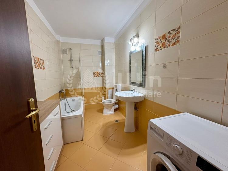 Apartament cu 2 camere semidecomandat, mobilat în Bună Ziua