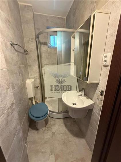 Apartament cu 4 camere decomandat în Hipodrom 1