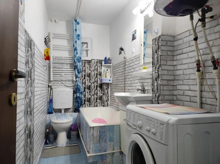 Apartament cu 2 camere decomandat în Gară