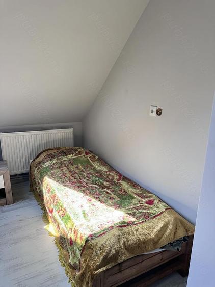 Apartament cu 3 camere decomandat în Iosia