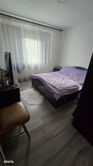Apartament cu 3 camere, mobilat în Micro 17