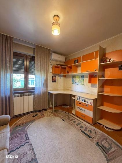 Apartament cu 4 camere semidecomandat în Port