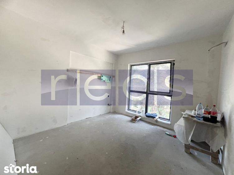 Apartament cu 2 camere decomandat în Crângași