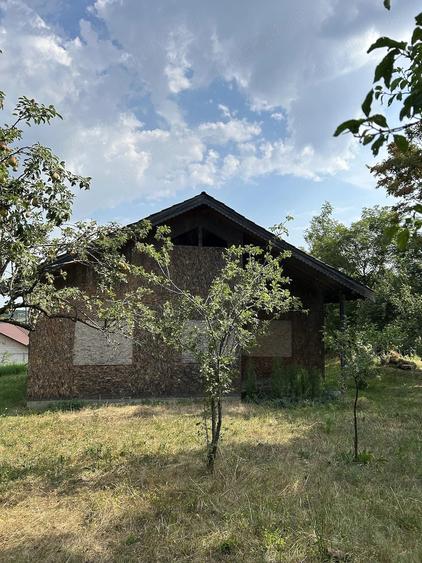 Teren de 2000 mp, în Vorniceni