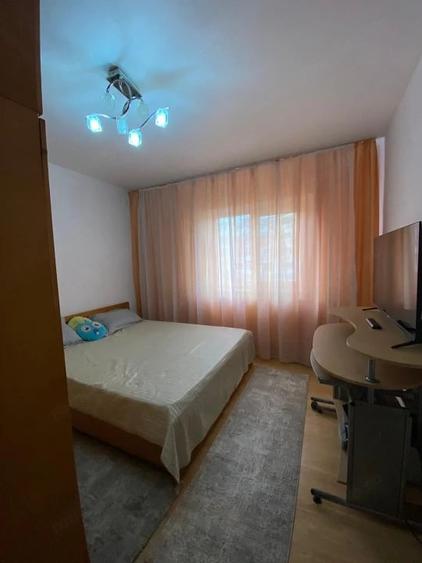 Apartament 2 camere, 57 mp, zona Rovine - 3
