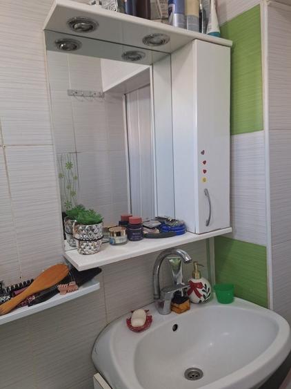 Apartament cu 2 camere decomandat în Bariera Vâlcii
