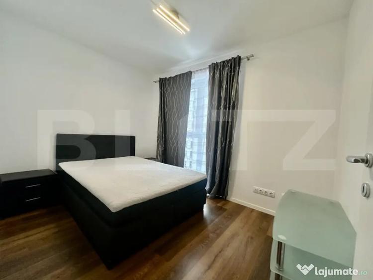 Apartament cu 3 camere semidecomandat în Central