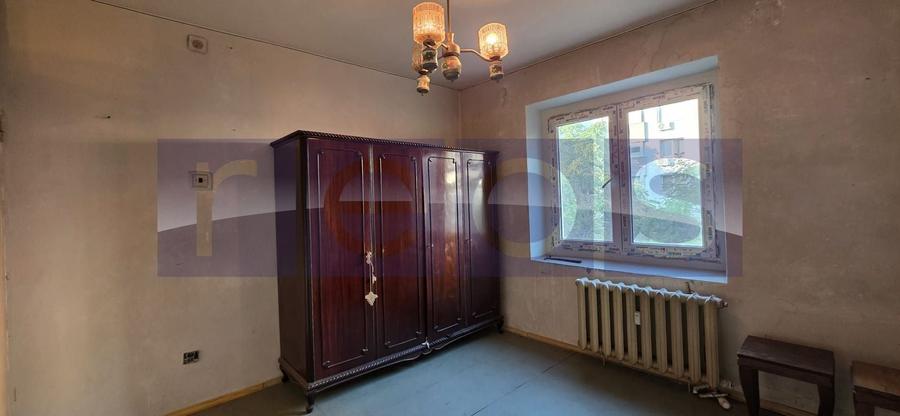 Apartament cu 3 camere decomandat în Dristor