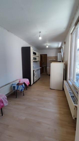 Casă cu 2 camere cu Teren 65 Mp în Banu Manta