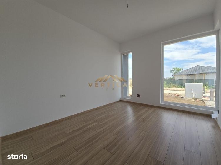 Casă cu 3 camere în Dobreni