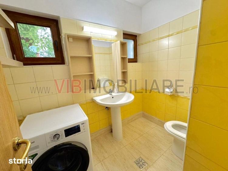 Casă cu 5 camere cu Teren 200 Mp în Central