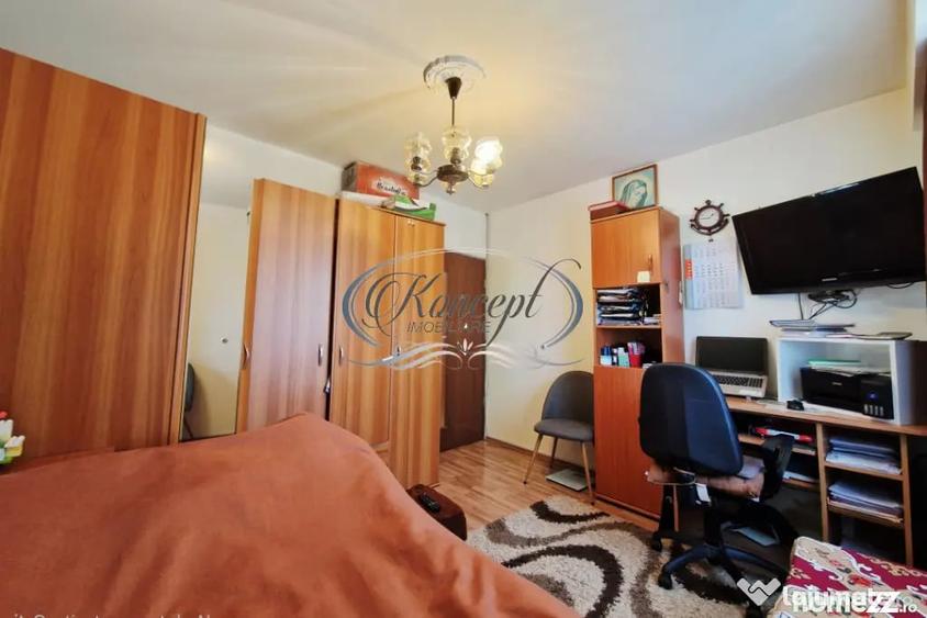 Apartament cu 2 camere decomandat în Între Lacuri