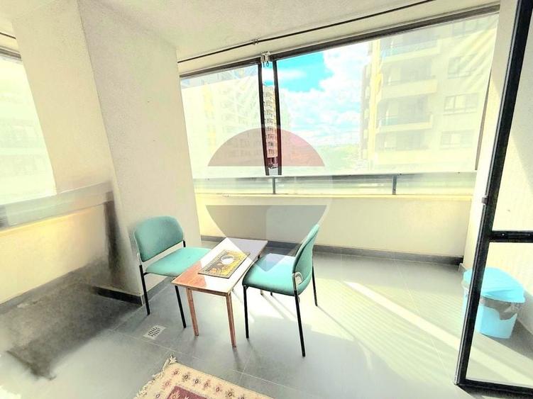 Apartament cu 2 camere decomandat, mobilat în Central