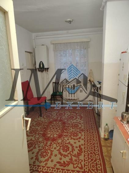 Apartament cu 3 camere, mobilat în Central