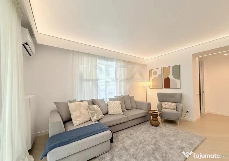 Apartament cu 3 camere decomandat în Central