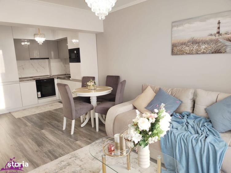 Apartament cu 2 camere semidecomandat în Rontău
