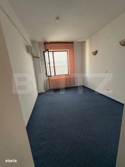Spațiu comercial, de 20 mp, în Central