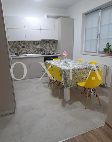 Casă cu Teren 350 Mp în Dumbrăvița