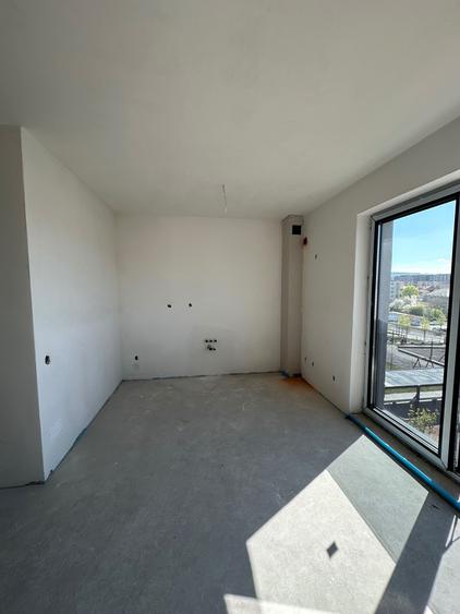 Apartament cu 2 camere decomandat în Între Lacuri