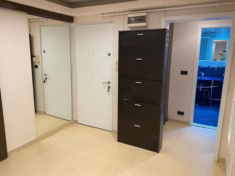 Apartament cu 4 camere decomandat în Olimpia-Stadion