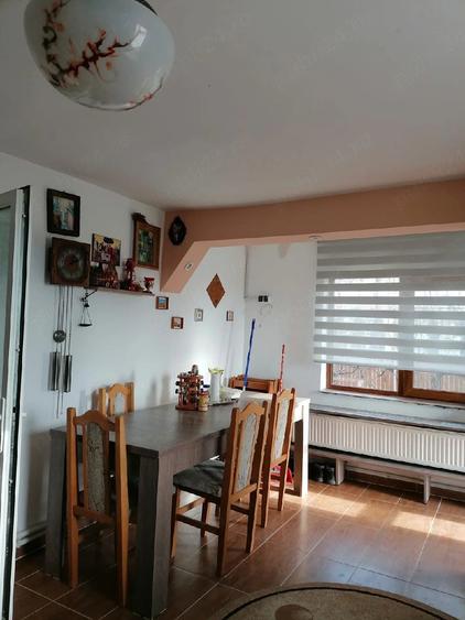 Casă cu 1 camere cu Teren 4200 Mp în Vadu Moldovei
