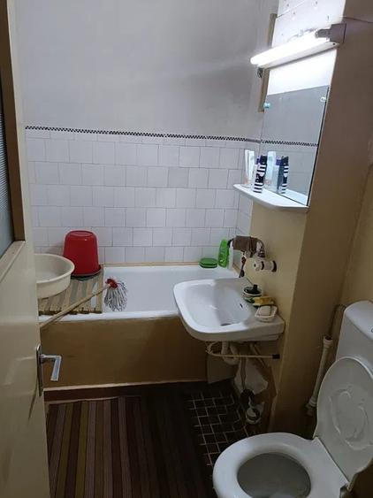 Apartament cu 2 camere decomandat în Obor