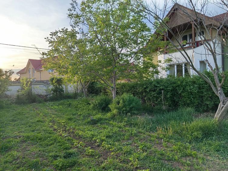 Casă cu 4 camere în Biharia