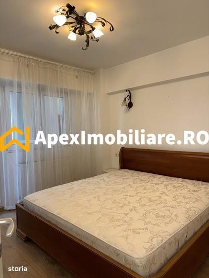 Apartament cu 2 camere decomandat în Universitate