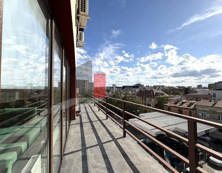 Apartament cu 3 camere decomandat, mobilat în Calea Călărașilor