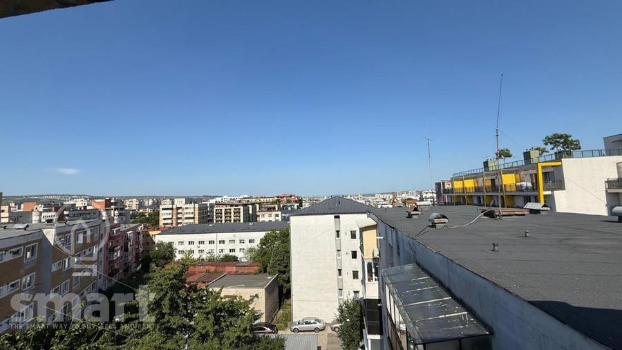 Apartament cu 4 camere decomandat în Mărăști