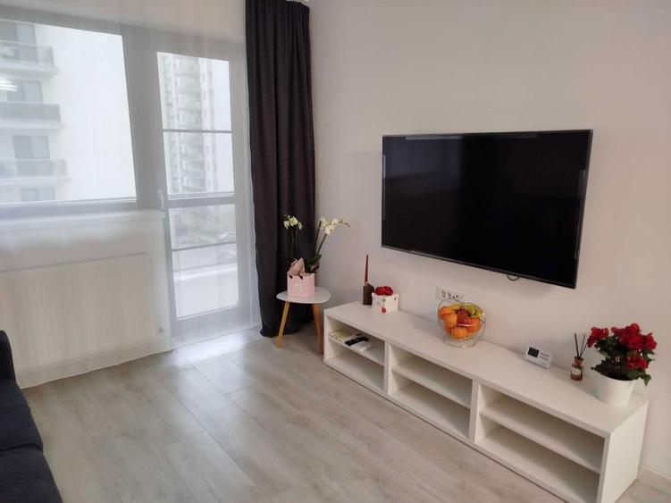 Apartament cu 2 camere decomandat în Cățelu