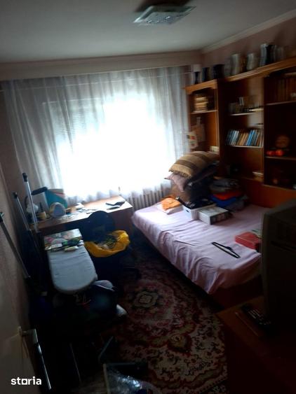 Apartament cu 3 camere decomandat în Exercițiu