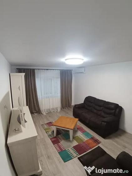 Apartament cu 2 camere decomandat în Exterior Vest