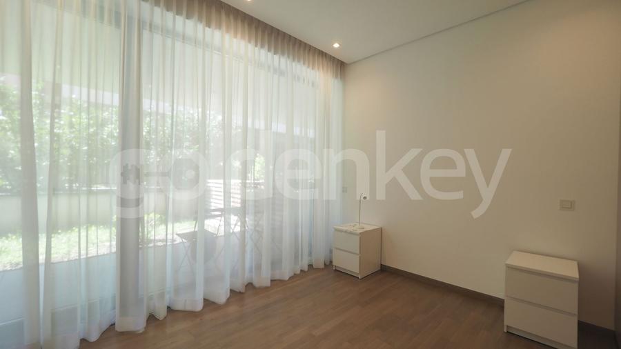Apartament cu 4 camere decomandat, mobilat în Primăverii