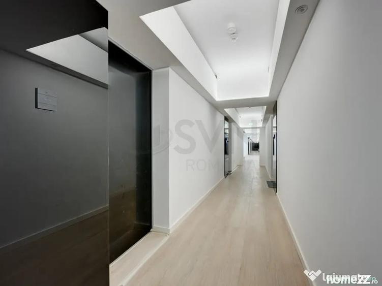 Apartament cu 3 camere semidecomandat în Herăstrău