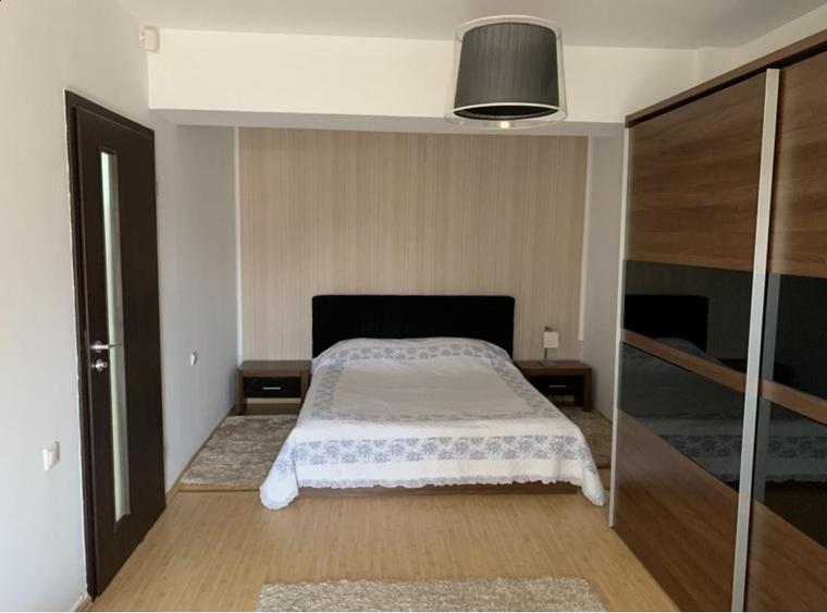 Apartament cu 2 camere decomandat, mobilat în Drumul Taberei