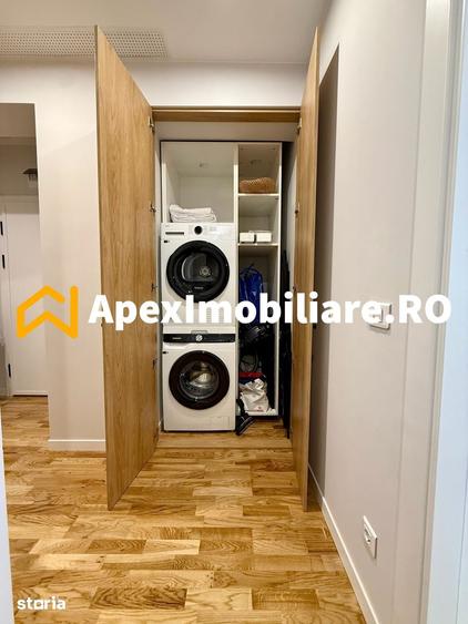 Apartament cu 3 camere semidecomandat în Dămăroaia
