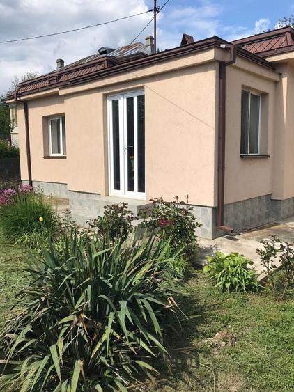 PROPRIETAR Casa la strada principala, teren 1.100 mp, gradina cu pomi fructiferi, Campuri Vrancea. - 5