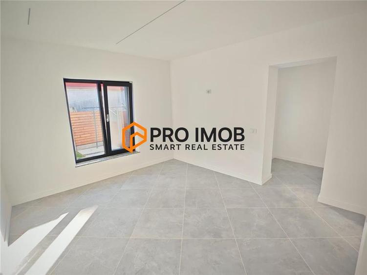 Casă individuală cu 3 camere cu Canalizare în Micro 3